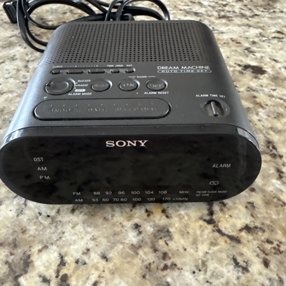 SONY DREAM MACHINE Vintage Digital Alarm Clock AM FM Radio Black 4182 Tested